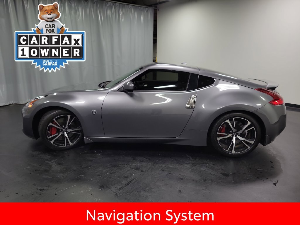 Used 2020 Nissan 370Z Touring Sport RWD image 5