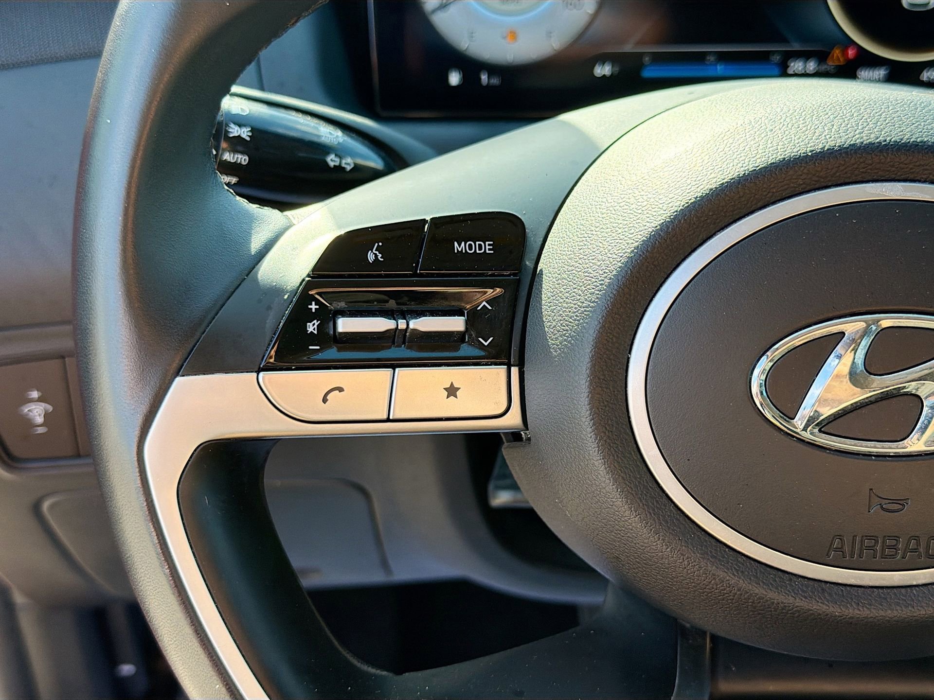 Used 2022 Hyundai Tucson SEL w/ Convenience + Premium Package image 35