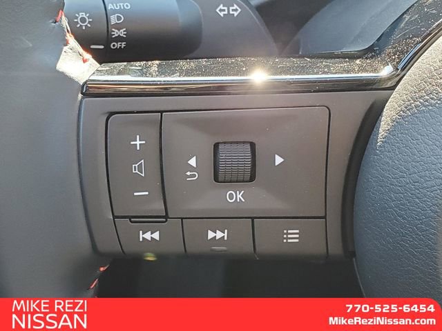 New 2026 Nissan Kicks SR FWD image 13