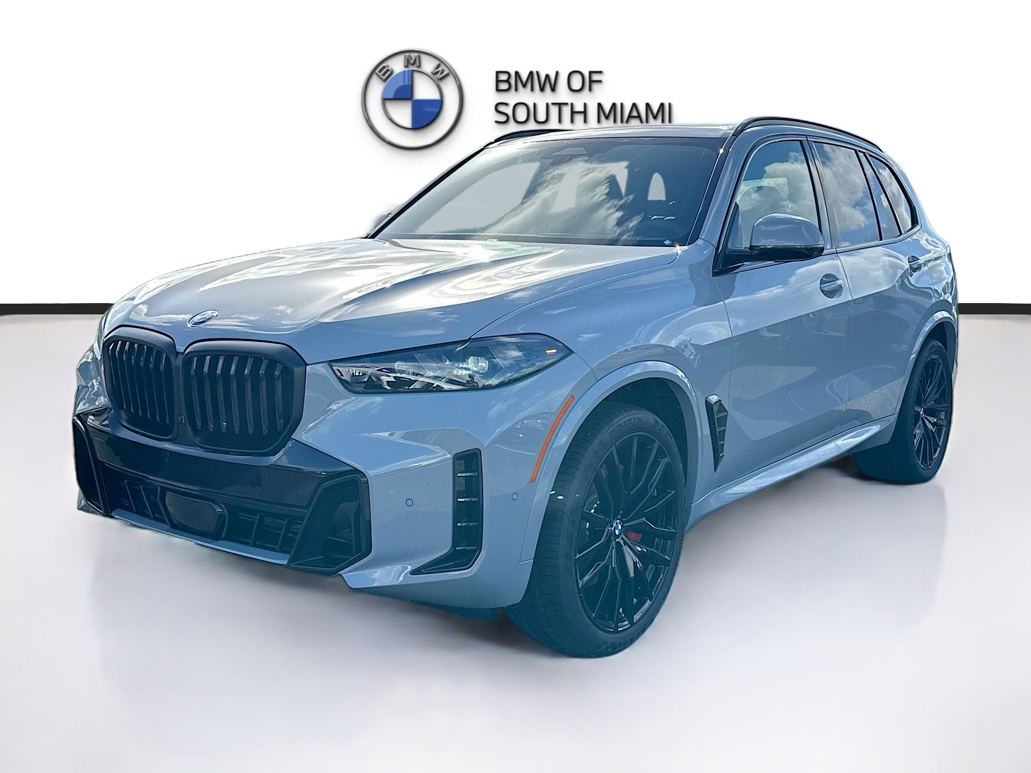 New 2026 BMW X5 sDrive40i w/ M Sport Package image 3