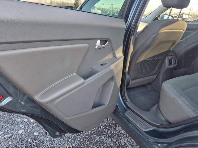 Used 2014 Kia Sportage EX image 15