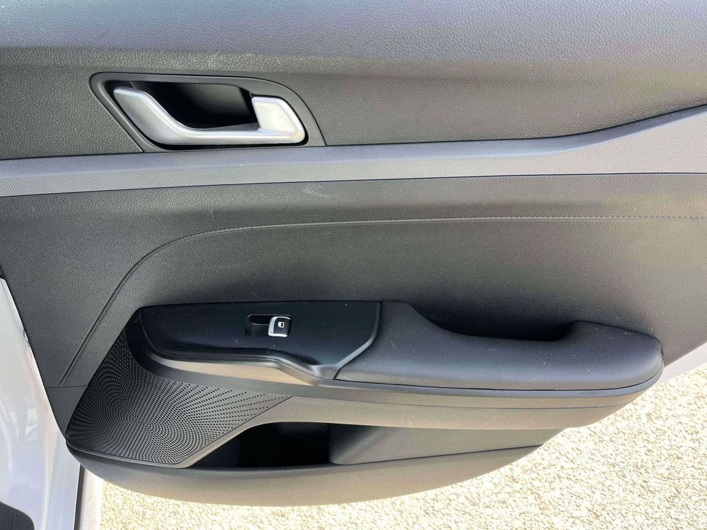 Used 2022 Kia K5 LX image 7