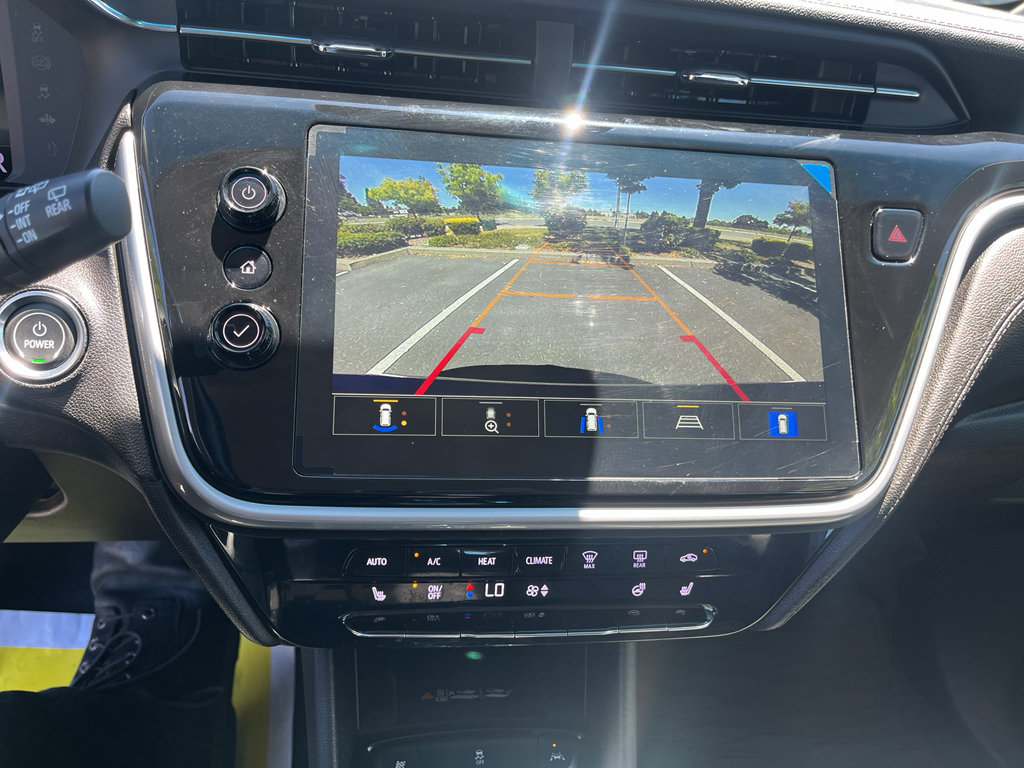 Used 2023 Chevrolet Bolt LT w/ Infotainment Package FWD image 19