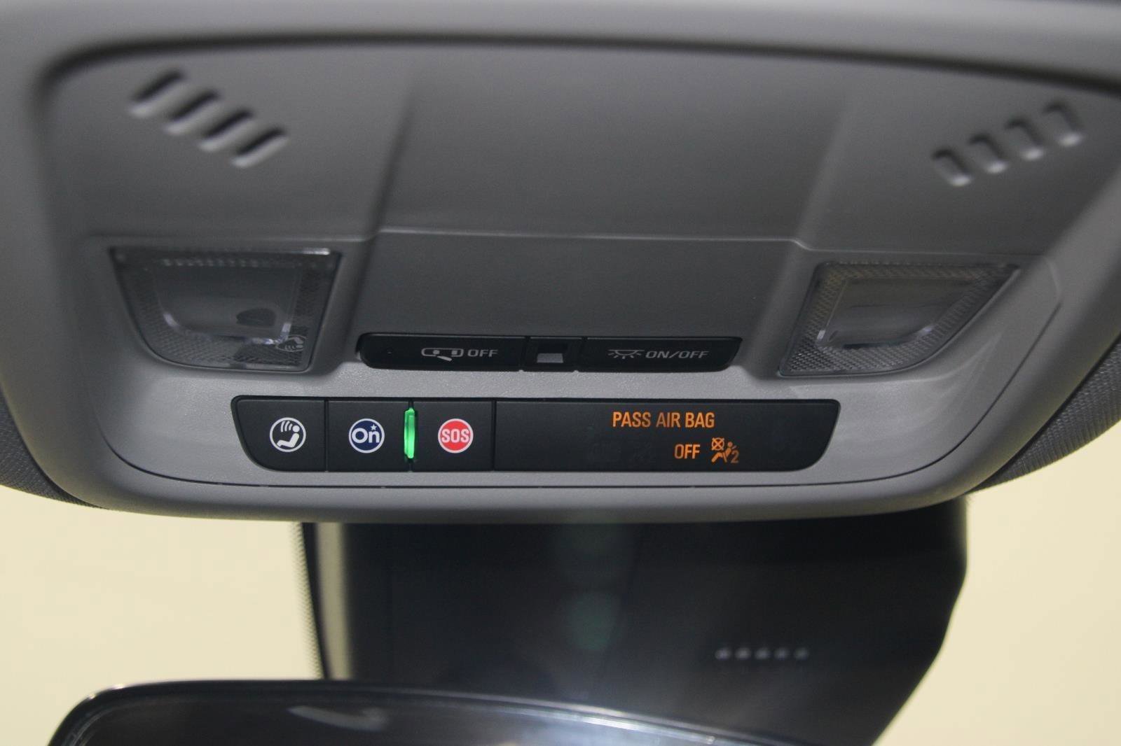 Used 2025 Chevrolet Malibu LS image 13