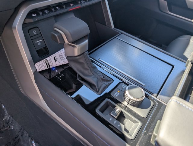 New 2026 Toyota Tundra Platinum AWD/4WD image 20