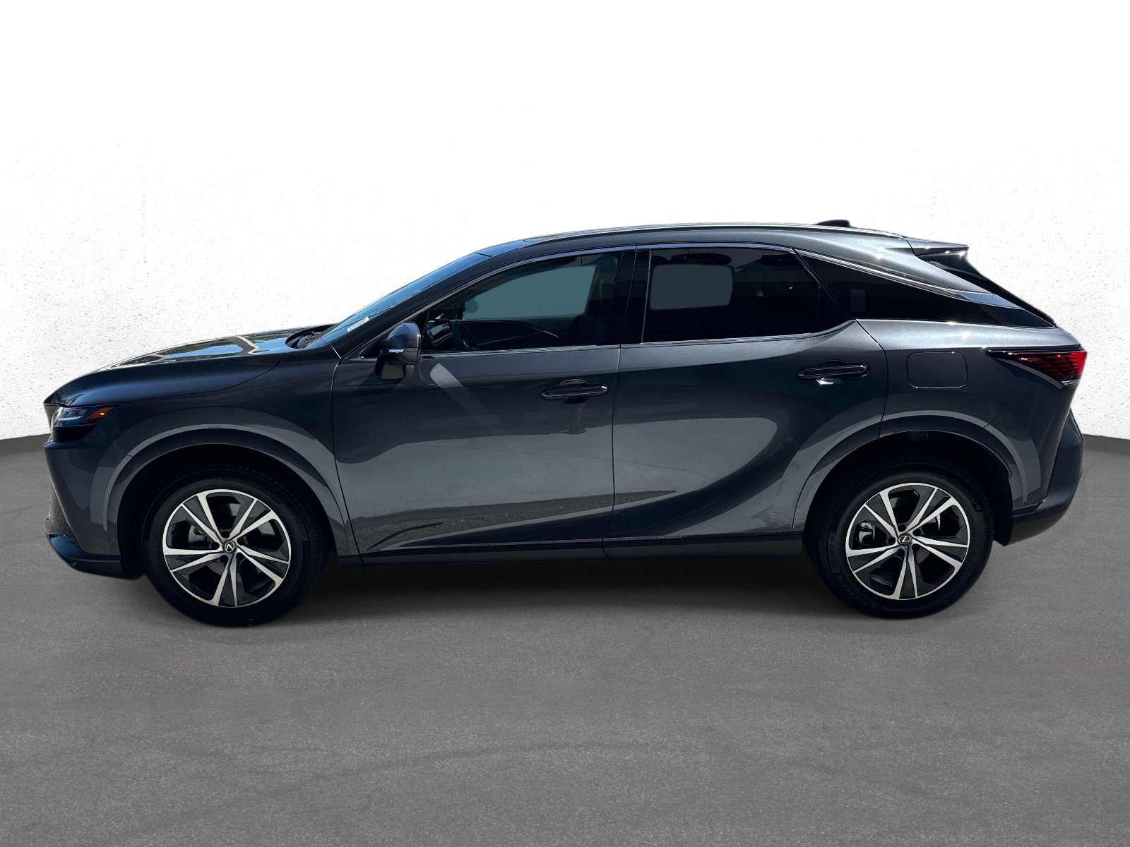 Used 2025 Lexus RX 350h w/ Accessory Package (Z1) AWD/4WD image 6