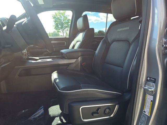 New 2026 RAM 1500 Laramie w/ Night Edition image 9