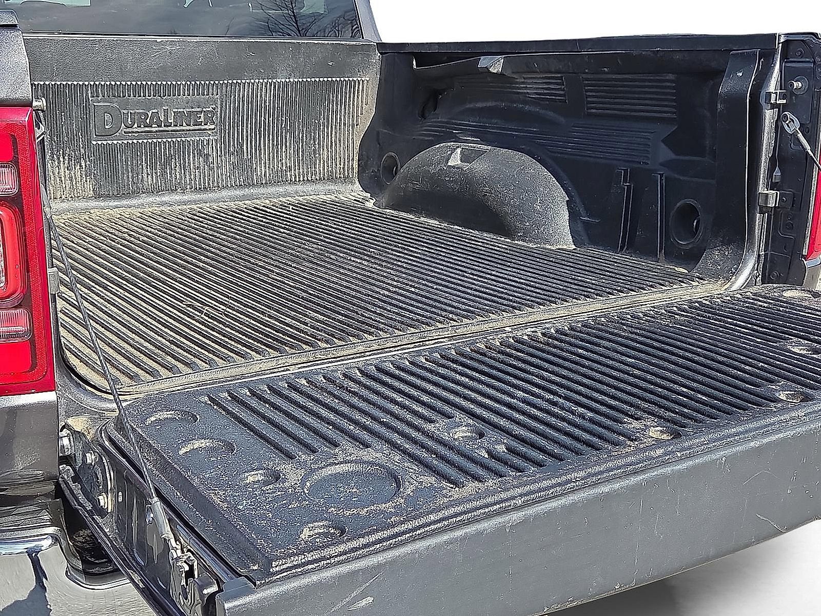 Used 2024 RAM 1500 Laramie image 9