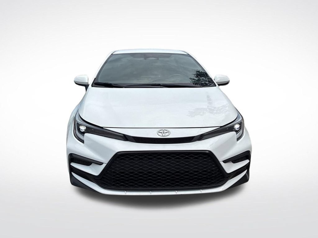Used 2024 Toyota Corolla SE FWD image 9