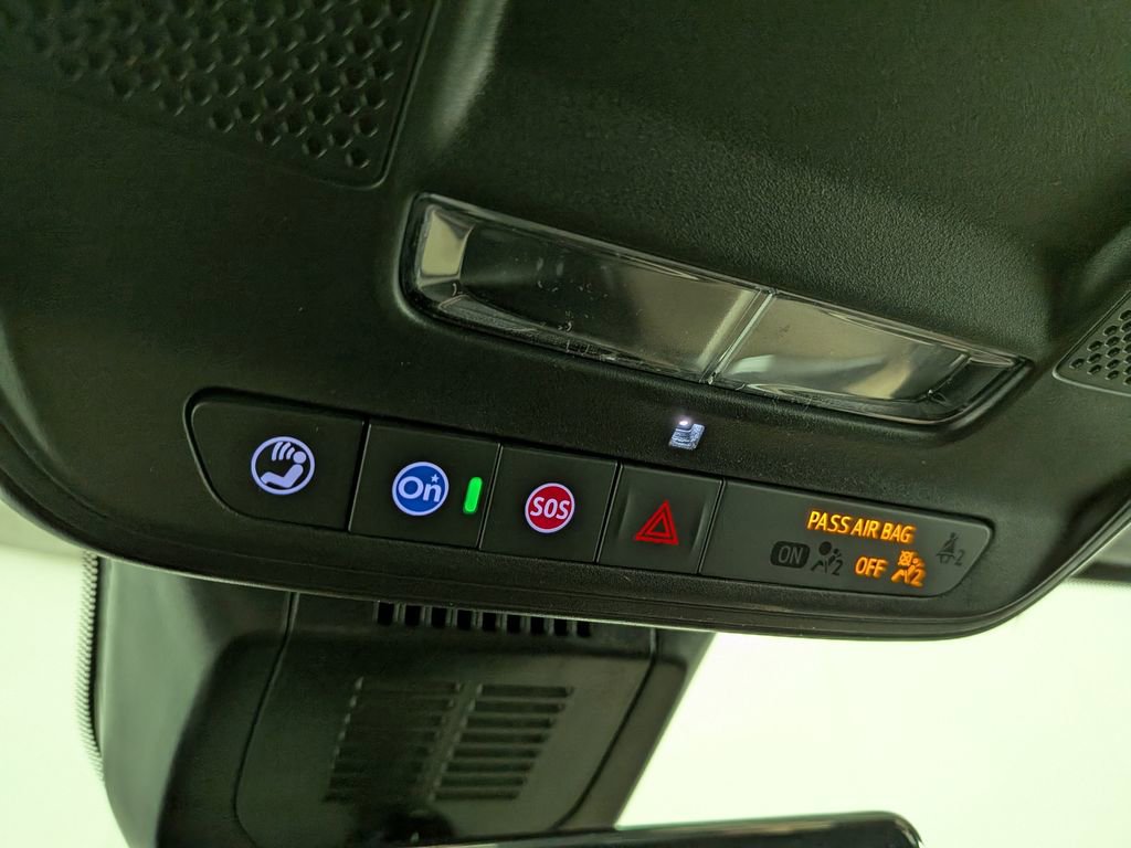 New 2026 Chevrolet Equinox ACTIV w/ Convenience Package III image 33