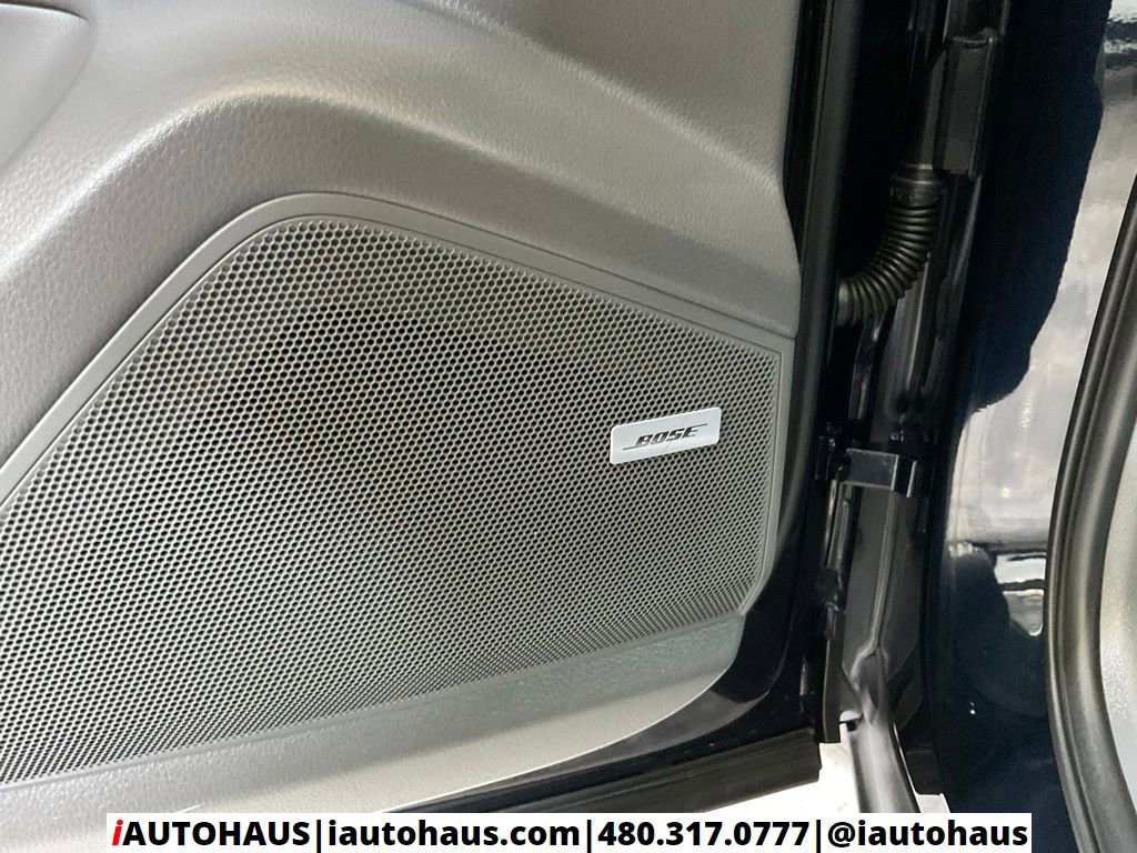 Used 2019 Porsche Cayenne Base image 34