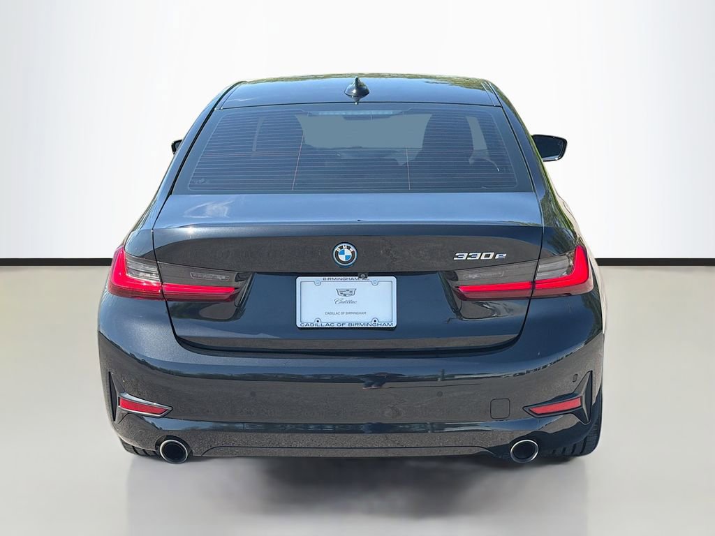 Used 2022 BMW 330e w/ Driving Assistance Package image 6