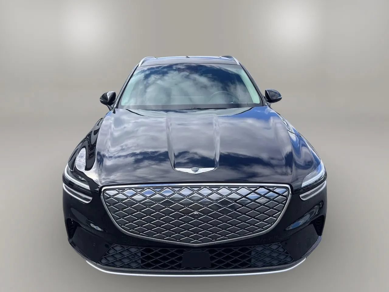 Used 2023 Genesis Electrified GV70 w/ Prestige Package AWD/4WD image 3