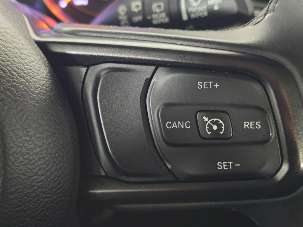 Used 2018 Jeep Wrangler Unlimited Sport S image 24