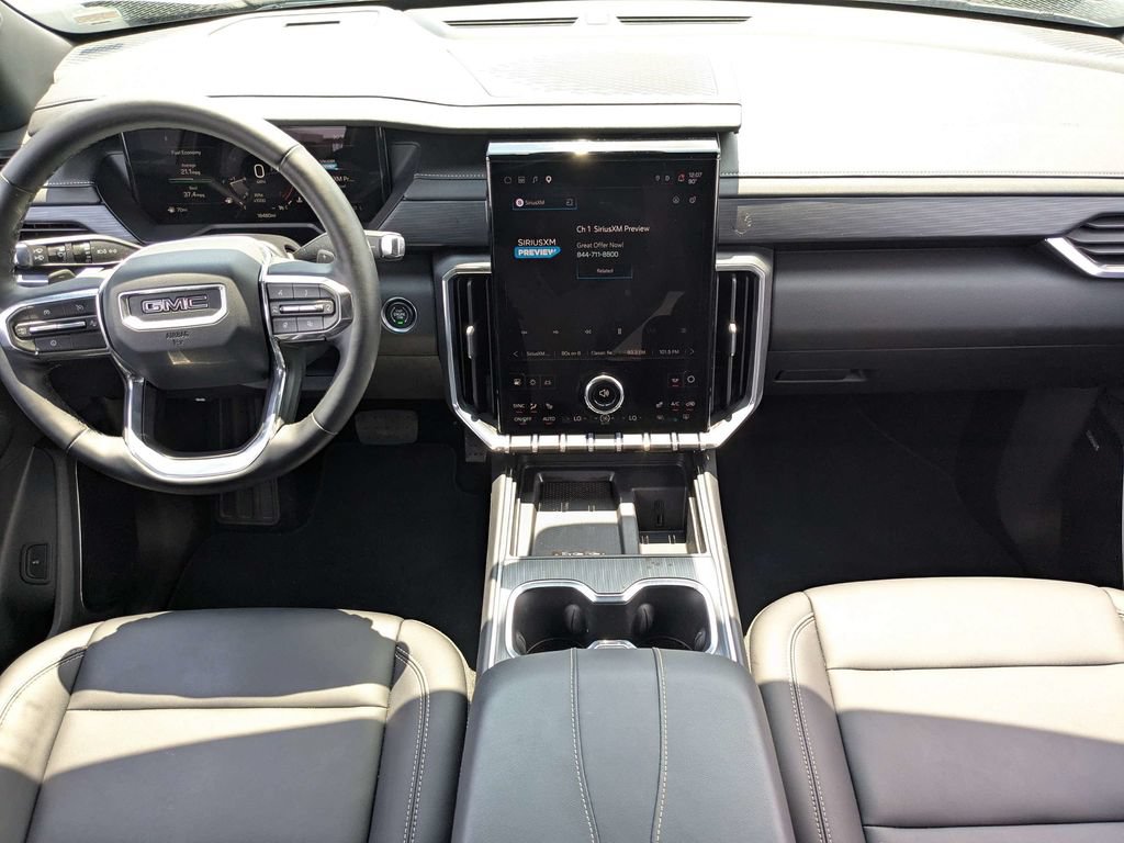 Used 2026 GMC Acadia Elevation w/ Elevation Premium Package FWD image 15