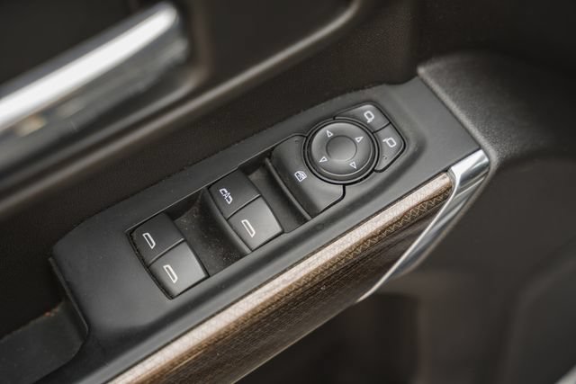 Used 2022 Chevrolet Silverado 1500 LT Trail Boss w/ LPO, Dark Essentials Package AWD/4WD image 40