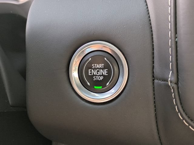 Used 2023 GMC Yukon Denali Ultimate AWD/4WD image 36