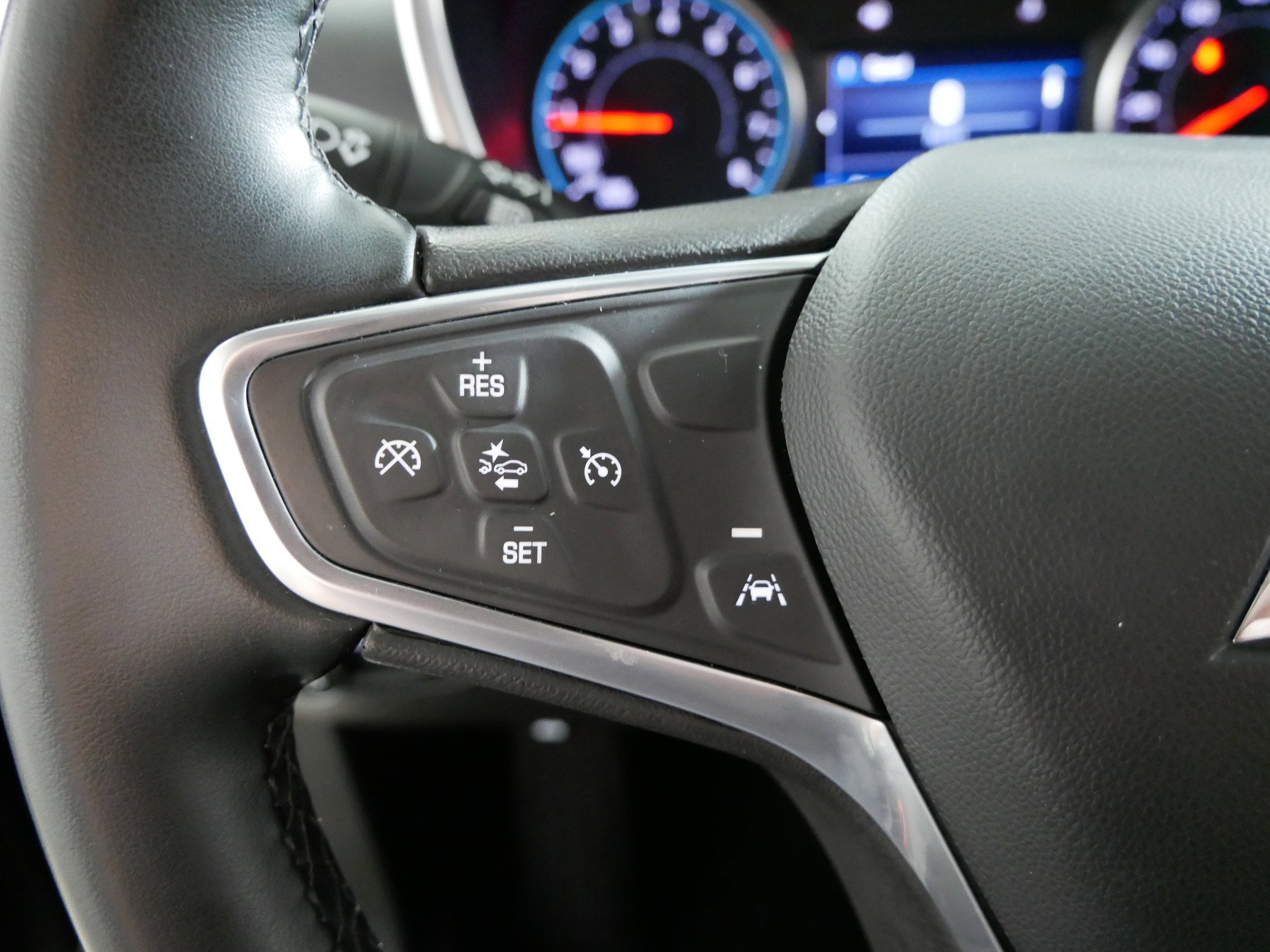 Used 2023 Chevrolet Equinox LT image 27