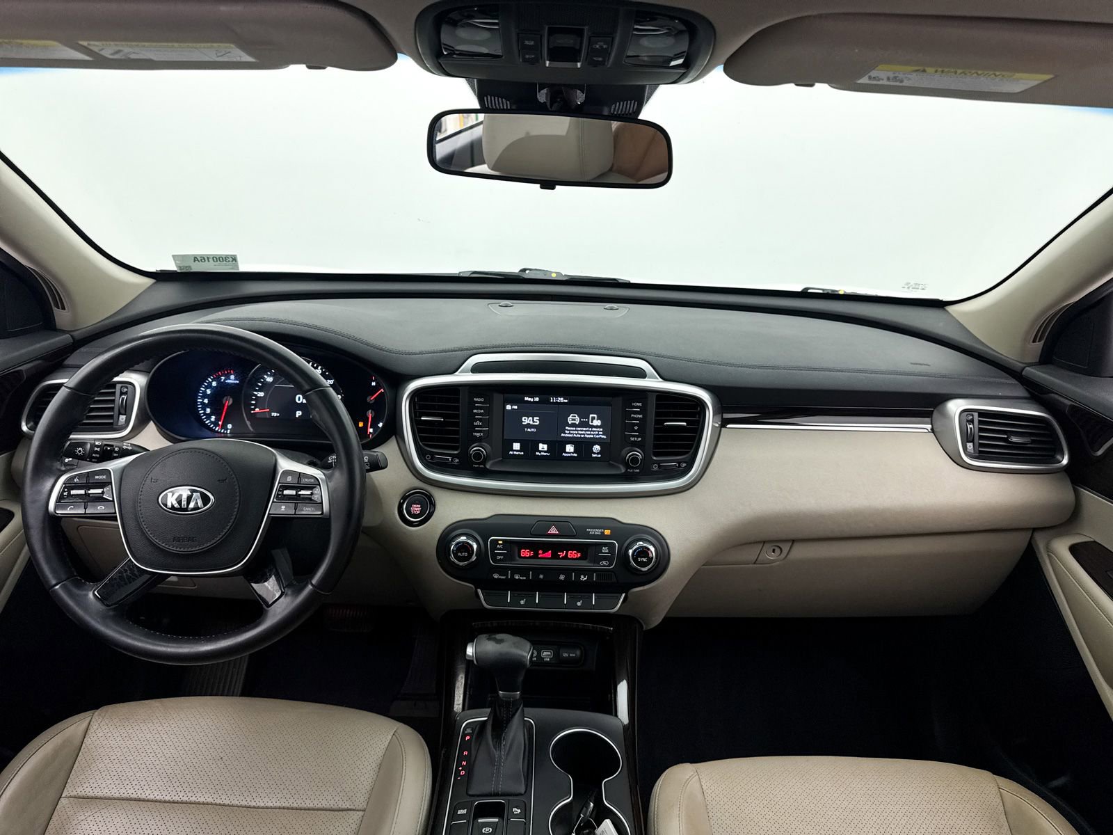 Used 2020 Kia Sorento EX FWD image 19