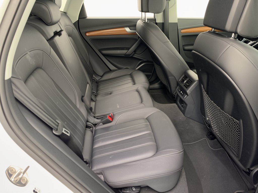 Used 2022 Audi Q5 2.0T Premium Plus AWD/4WD image 29