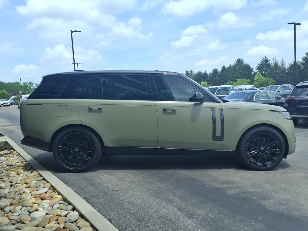 Used 2024 Land Rover Range Rover Long Wheelbase Autobiography AWD/4WD image 7