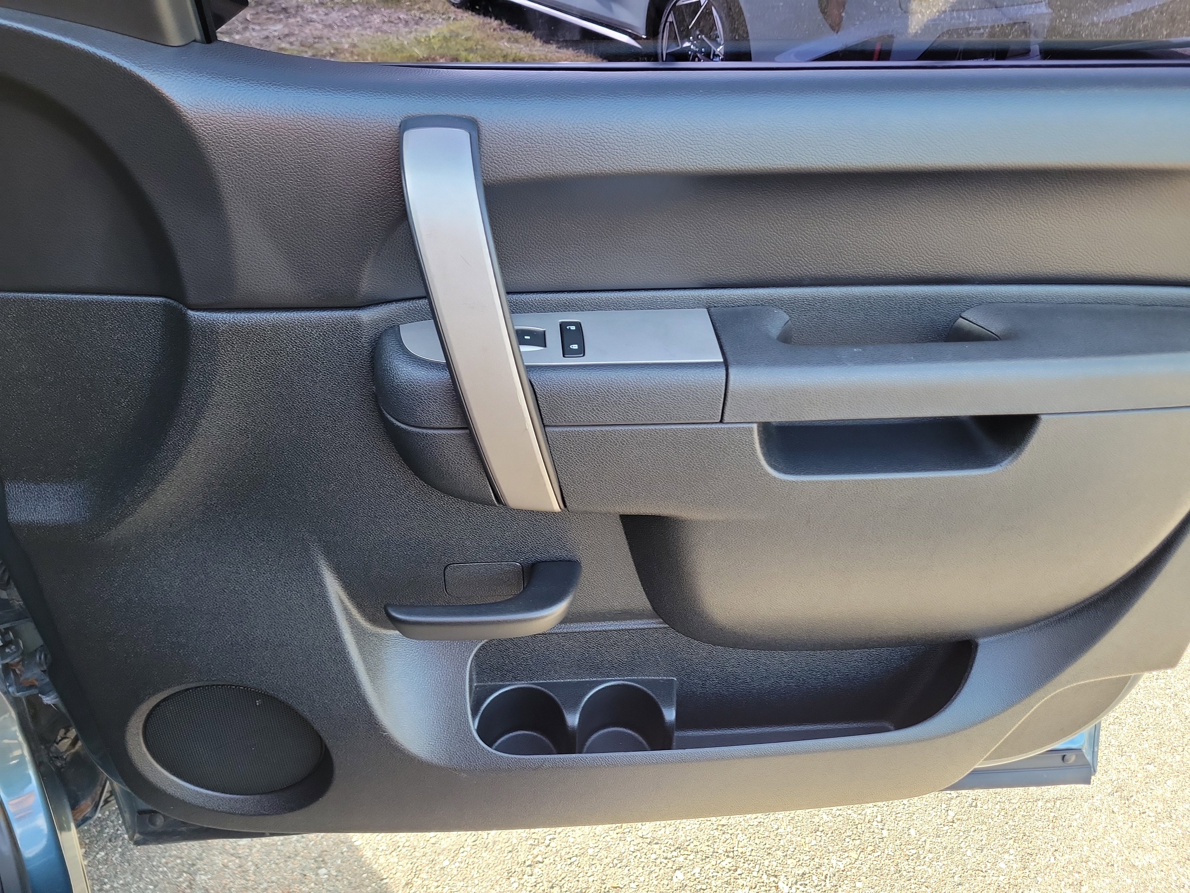 Used 2010 GMC Sierra 1500 SLE AWD/4WD image 10