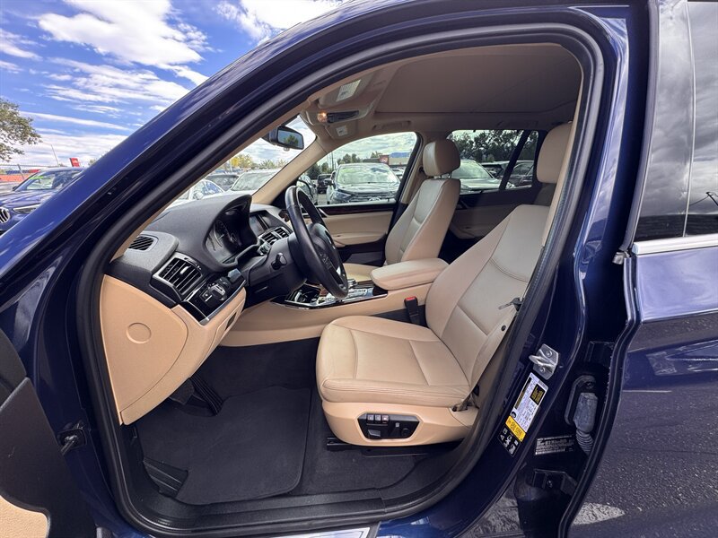 Used 2016 BMW X3 xDrive28i AWD/4WD image 12