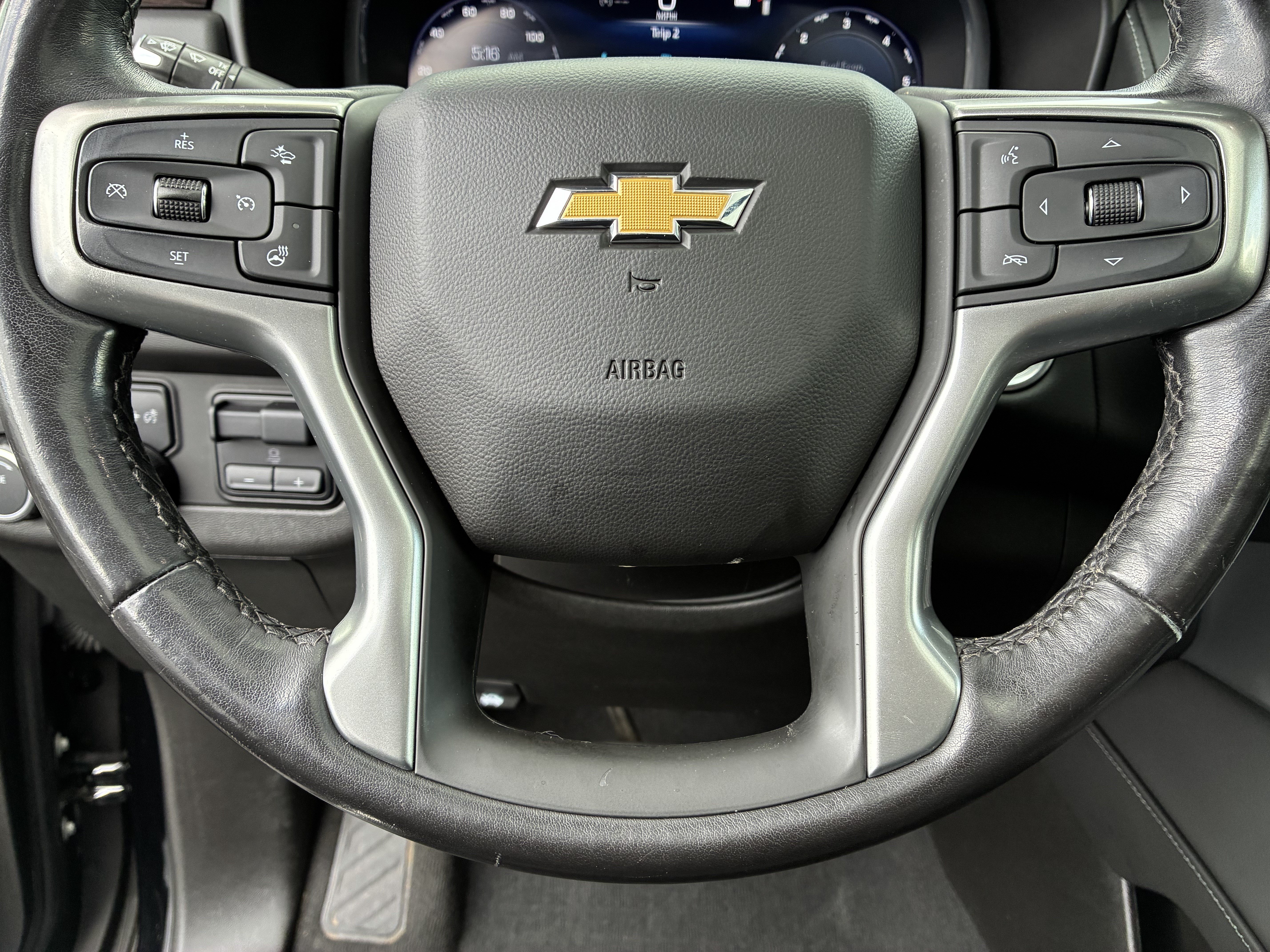 Used 2022 Chevrolet Tahoe LT w/ LT Signature Package AWD/4WD image 29