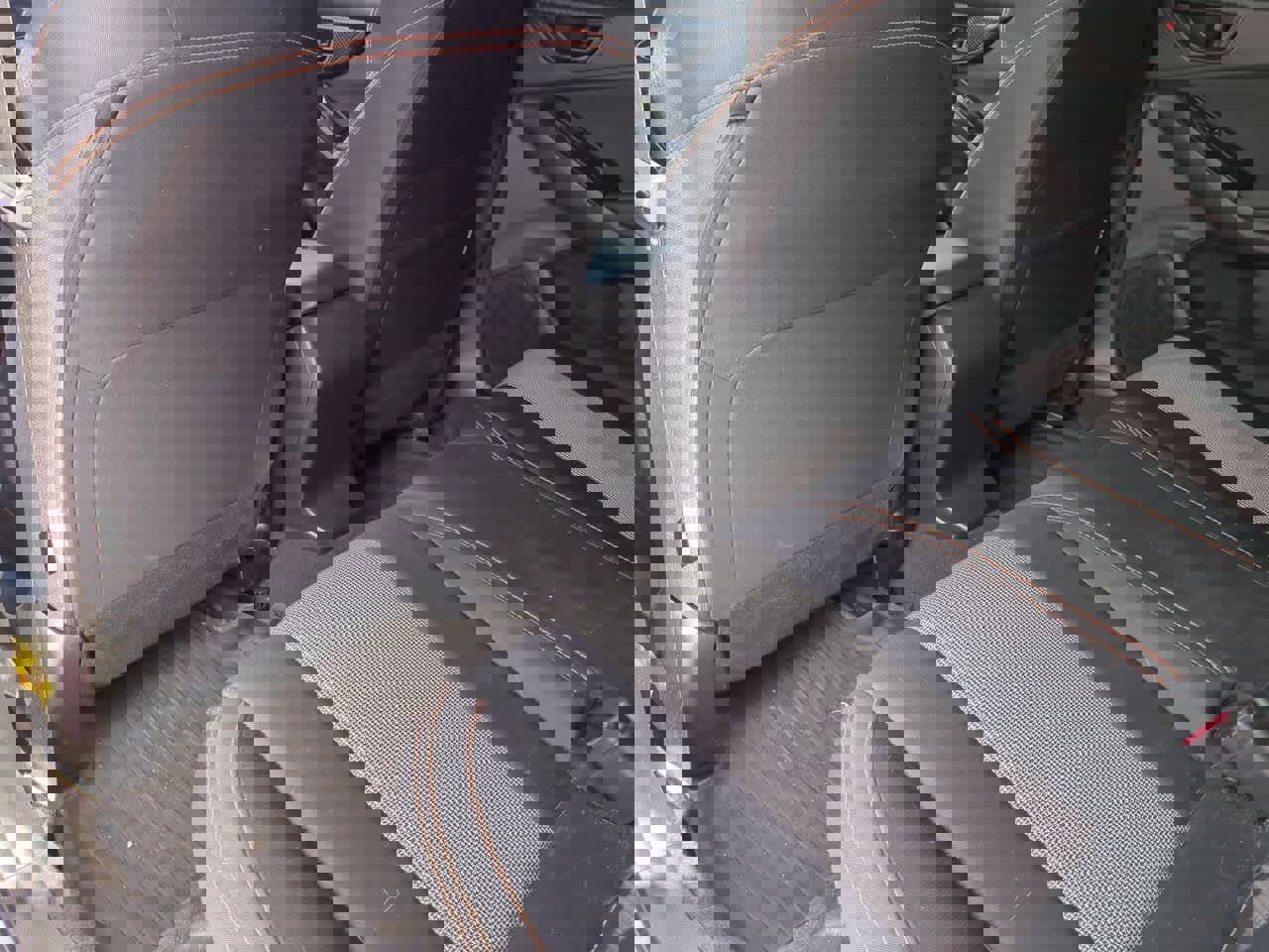 Used 2021 Subaru Crosstrek 2.0i Premium w/ Moonroof Package image 17