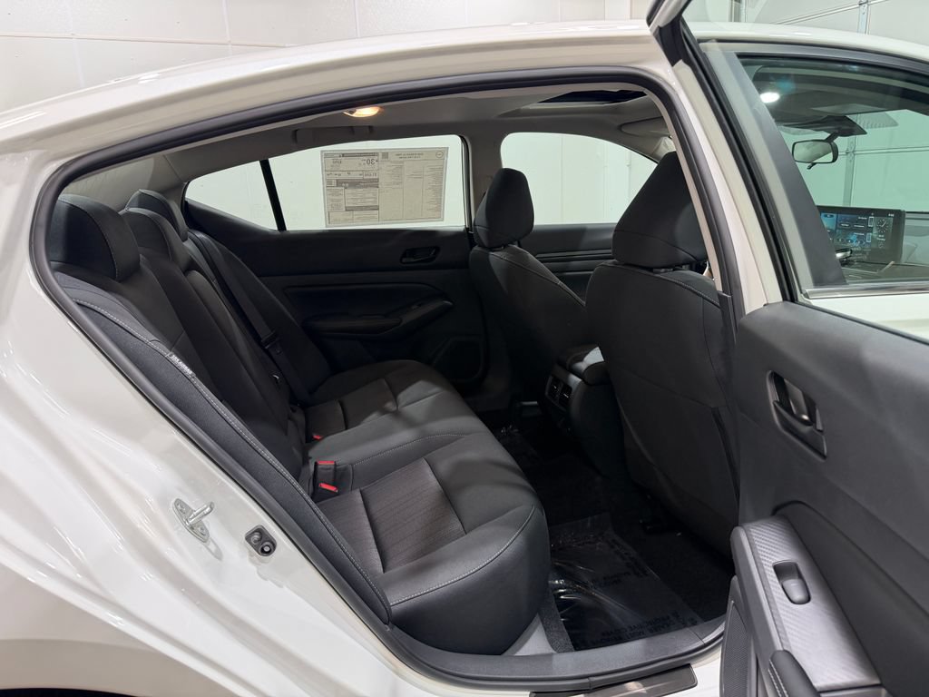 New 2026 Nissan Altima 2.5 SV w/ SV Special Edition Package FWD image 31