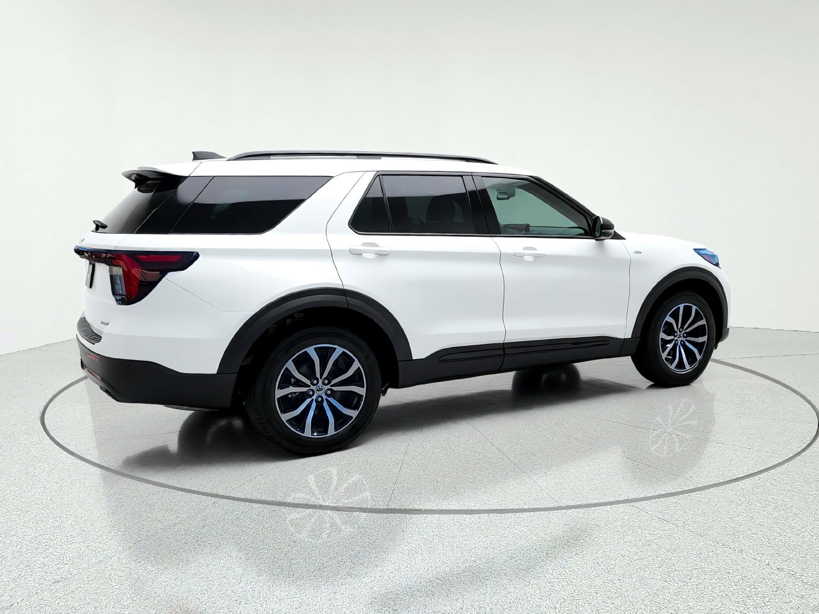 New 2026 Ford Explorer ST-Line AWD/4WD image 9