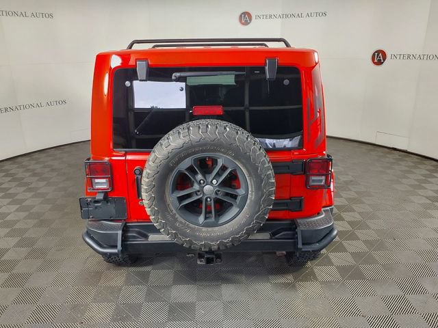 Used 2017 Jeep Wrangler Unlimited Sahara AWD/4WD image 6