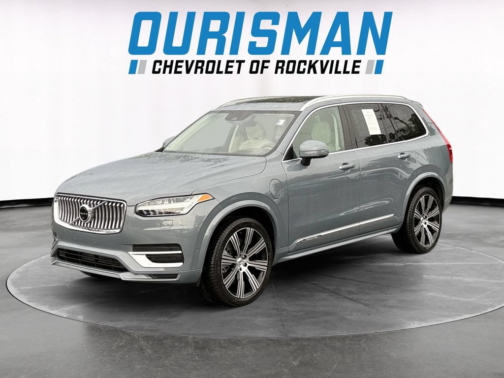 Used 2021 Volvo XC90 T8 Inscription w/ Lounge Package AWD/4WD image 2