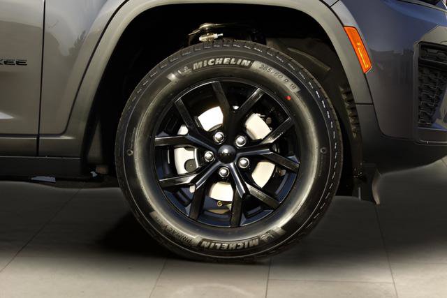 New 2026 Jeep Grand Cherokee Altitude AWD/4WD image 31