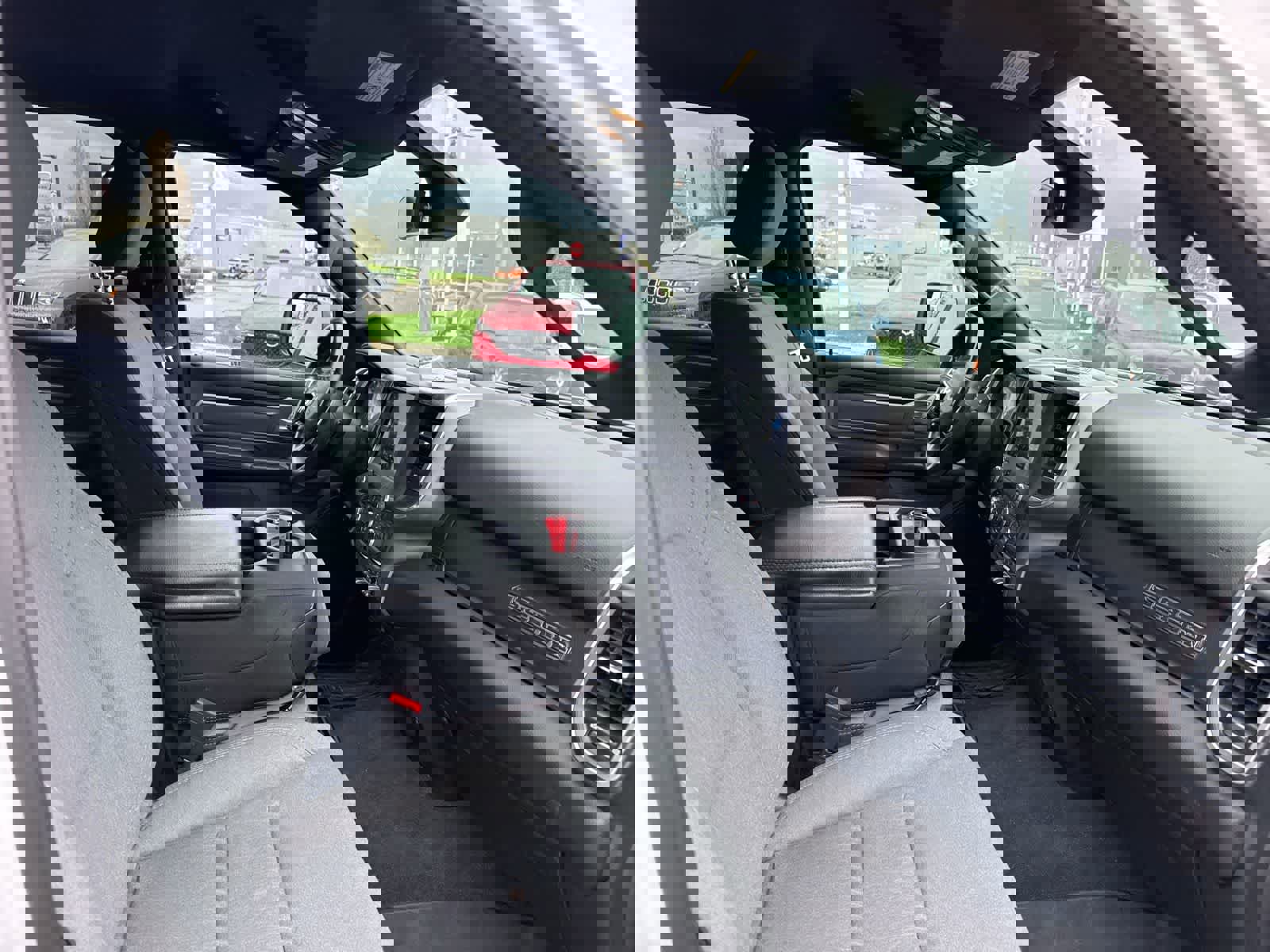 Used 2021 RAM 1500 Big Horn image 25