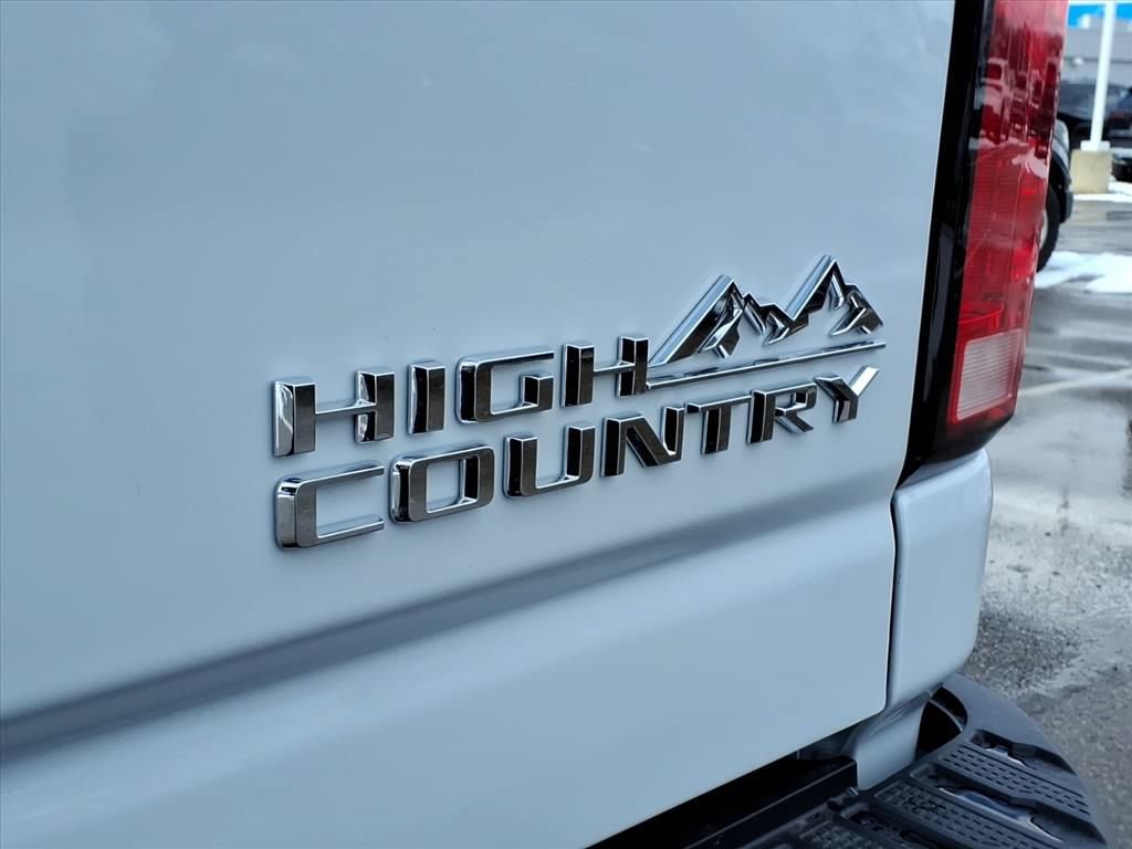 New 2026 Chevrolet Silverado 2500 High Country w/ Technology Package AWD/4WD image 8