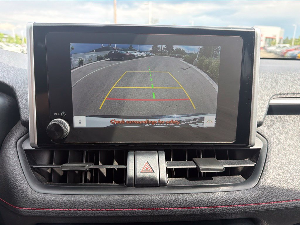 Used 2025 Toyota RAV4 SE AWD/4WD image 26