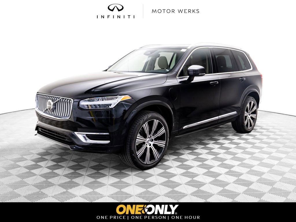Used 2024 Volvo XC90 T8 Plus w/ Protection Package Premier 360° Tour