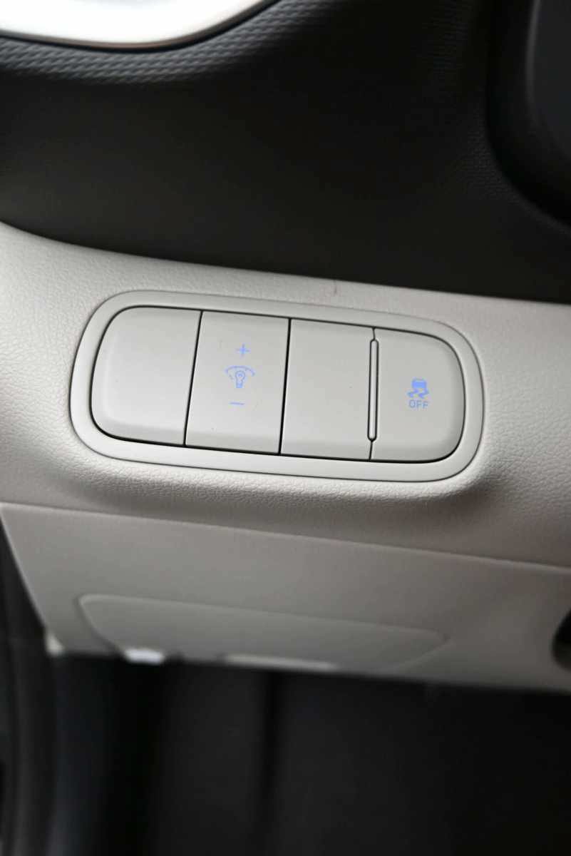 New 2026 Hyundai Venue SEL FWD image 20