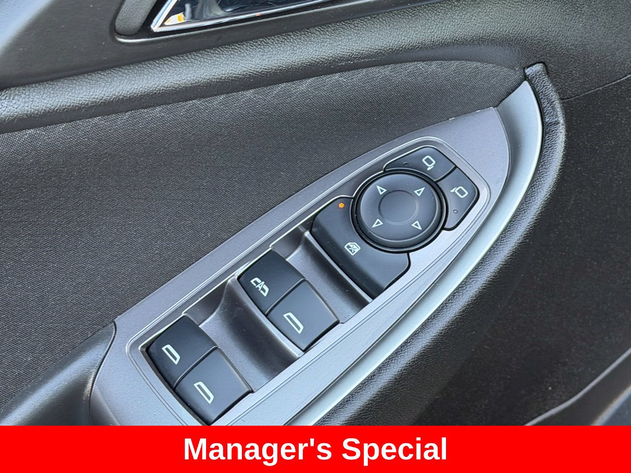 Used 2025 Chevrolet Malibu LT FWD image 24