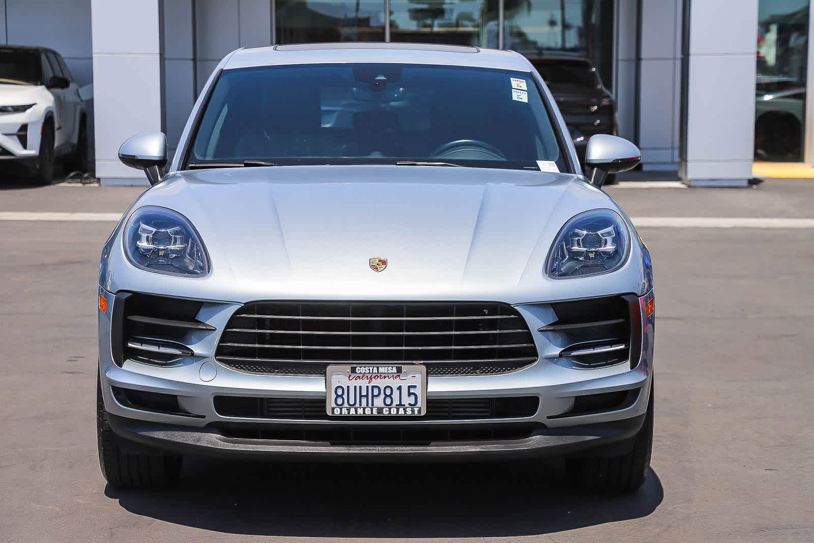 Used 2020 Porsche Macan AWD/4WD image 2