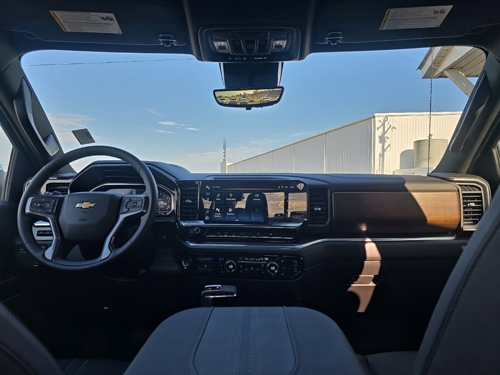 Used 2024 Chevrolet Silverado 1500 High Country w/ High Country Premium Package image 21