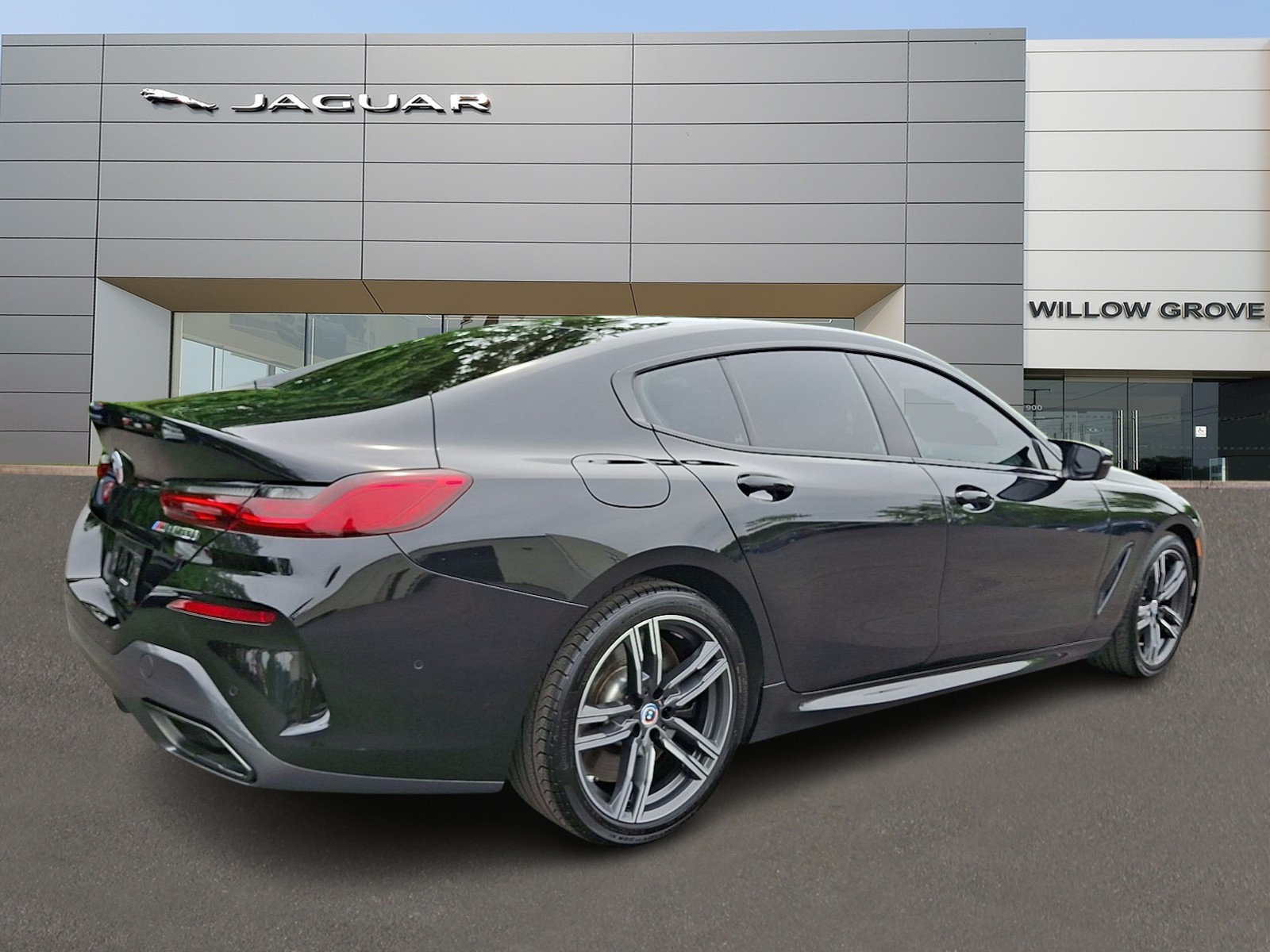 Used 2023 BMW M850i Gran Coupe xDrive AWD/4WD image 2