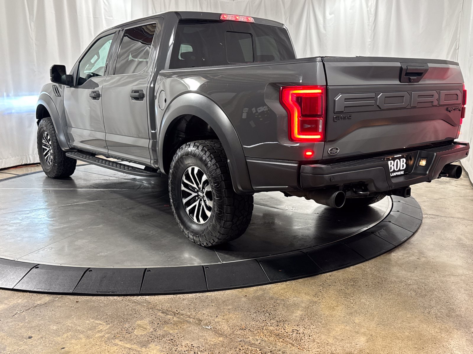 Used 2020 Ford F150 Raptor AWD/4WD image 9