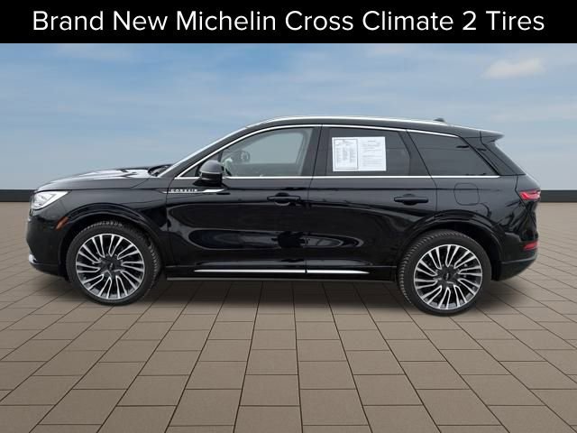 Used 2022 Lincoln Corsair Reserve w/ Equipment Group 201A image 3