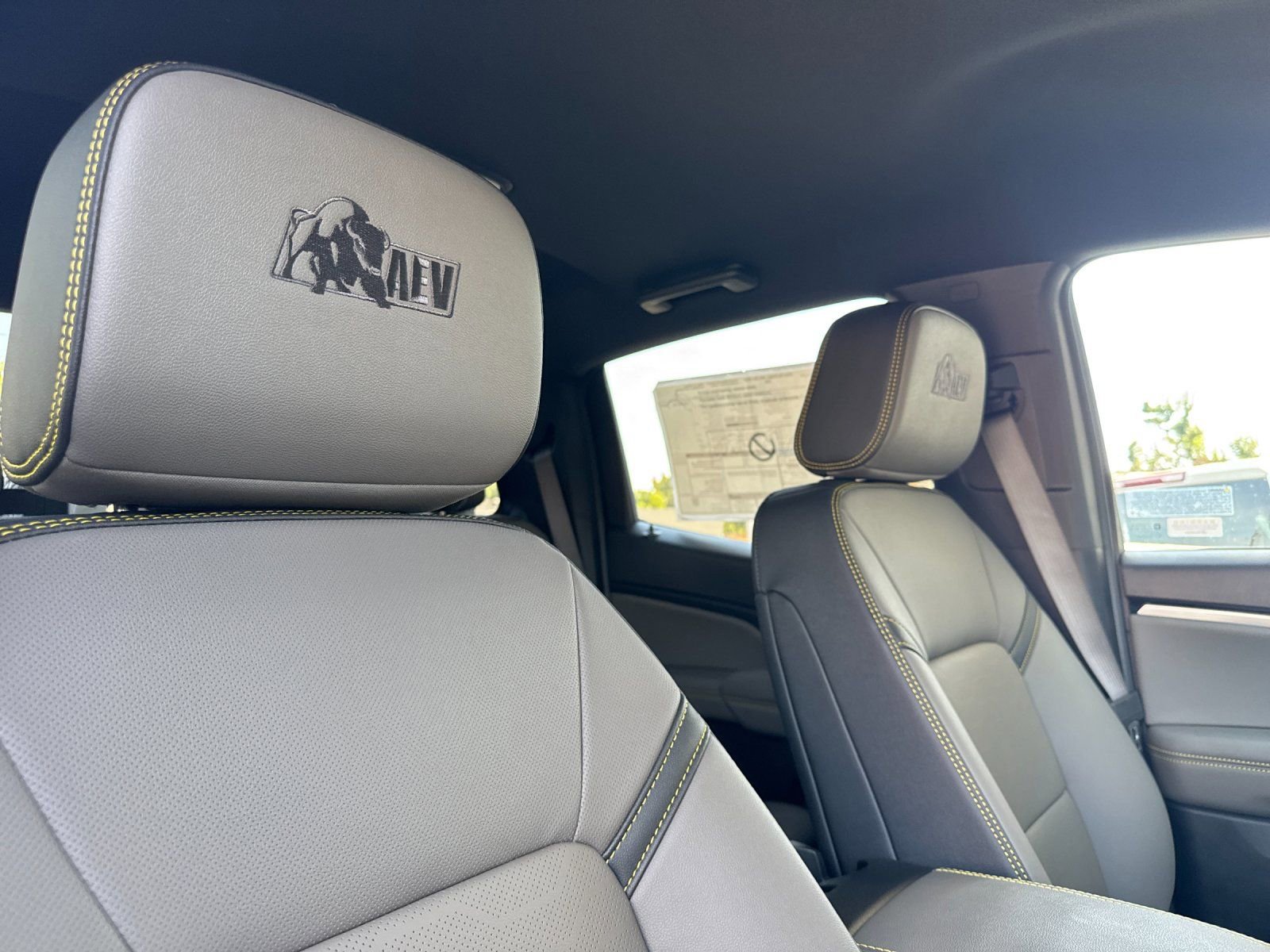 New 2026 Chevrolet Colorado ZR2 w/ ZR2 Bison Edition image 17
