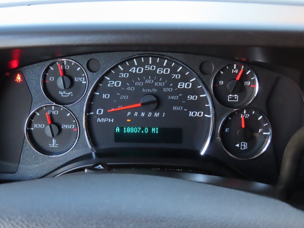 Used 2024 Chevrolet Express 2500 w/ Driver Convenience Package image 20