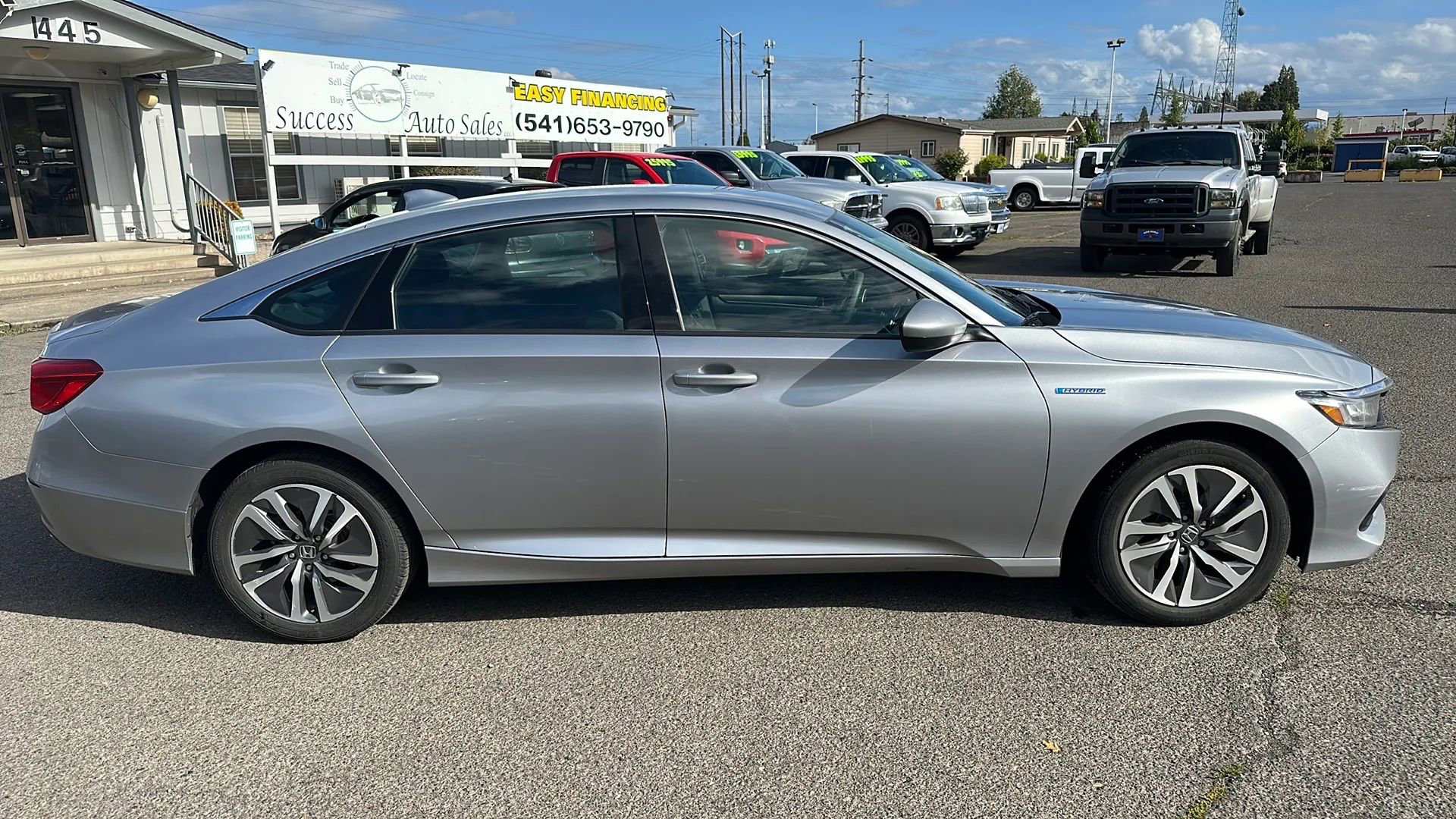 Used 2021 Honda Accord Sedan 4D image 3