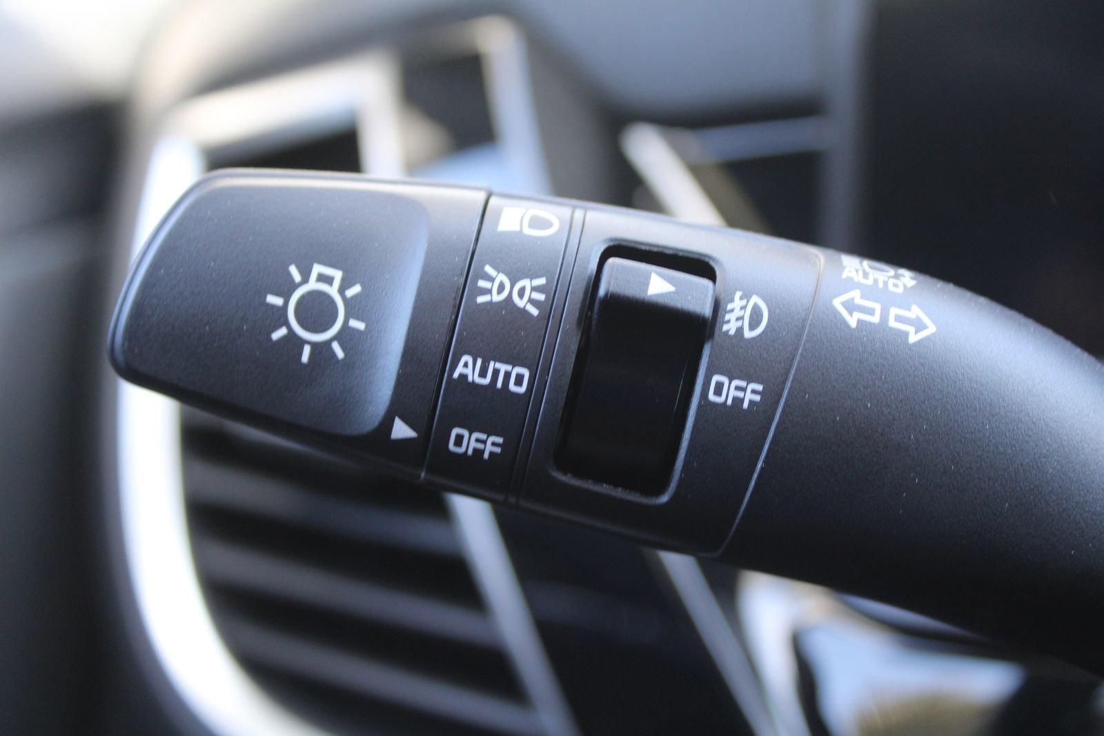 New 2026 Kia Seltos S image 26