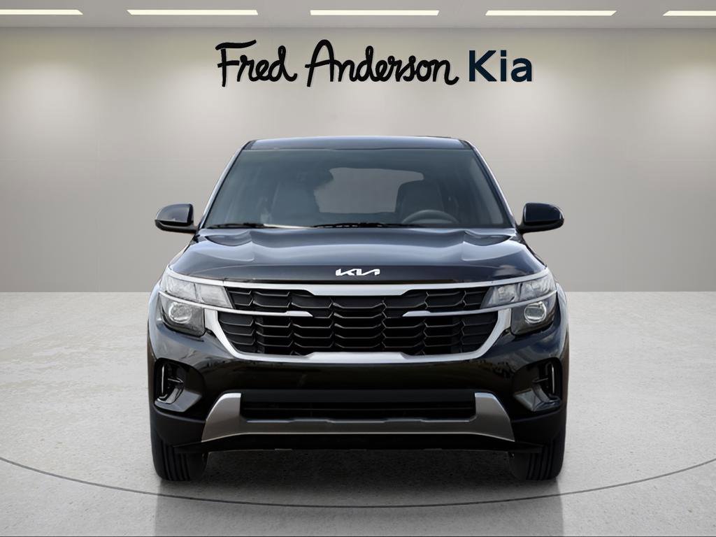 New 2026 Kia Seltos LX image 2